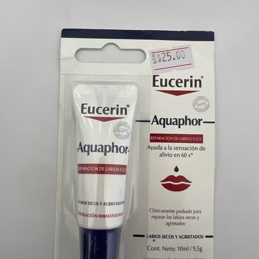 Aquaphor reparación labios